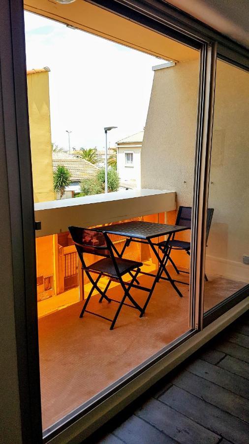 Studio A Palavas Les Pieds Dans L'Eau! Apartment Exterior foto
