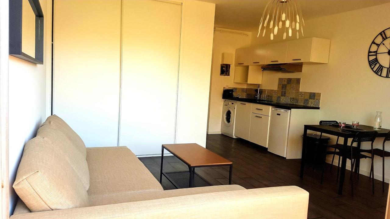 Studio A Palavas Les Pieds Dans L'Eau! Apartment Exterior foto