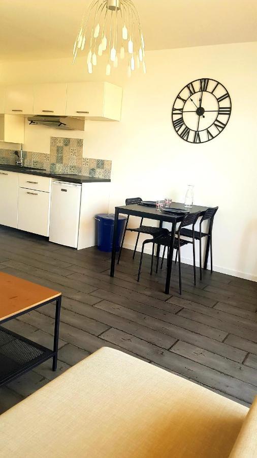 Studio A Palavas Les Pieds Dans L'Eau! Apartment Exterior foto